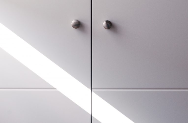 Przesuwne szafy – praktyczne rozwiązanie dla Twojego wnętrza